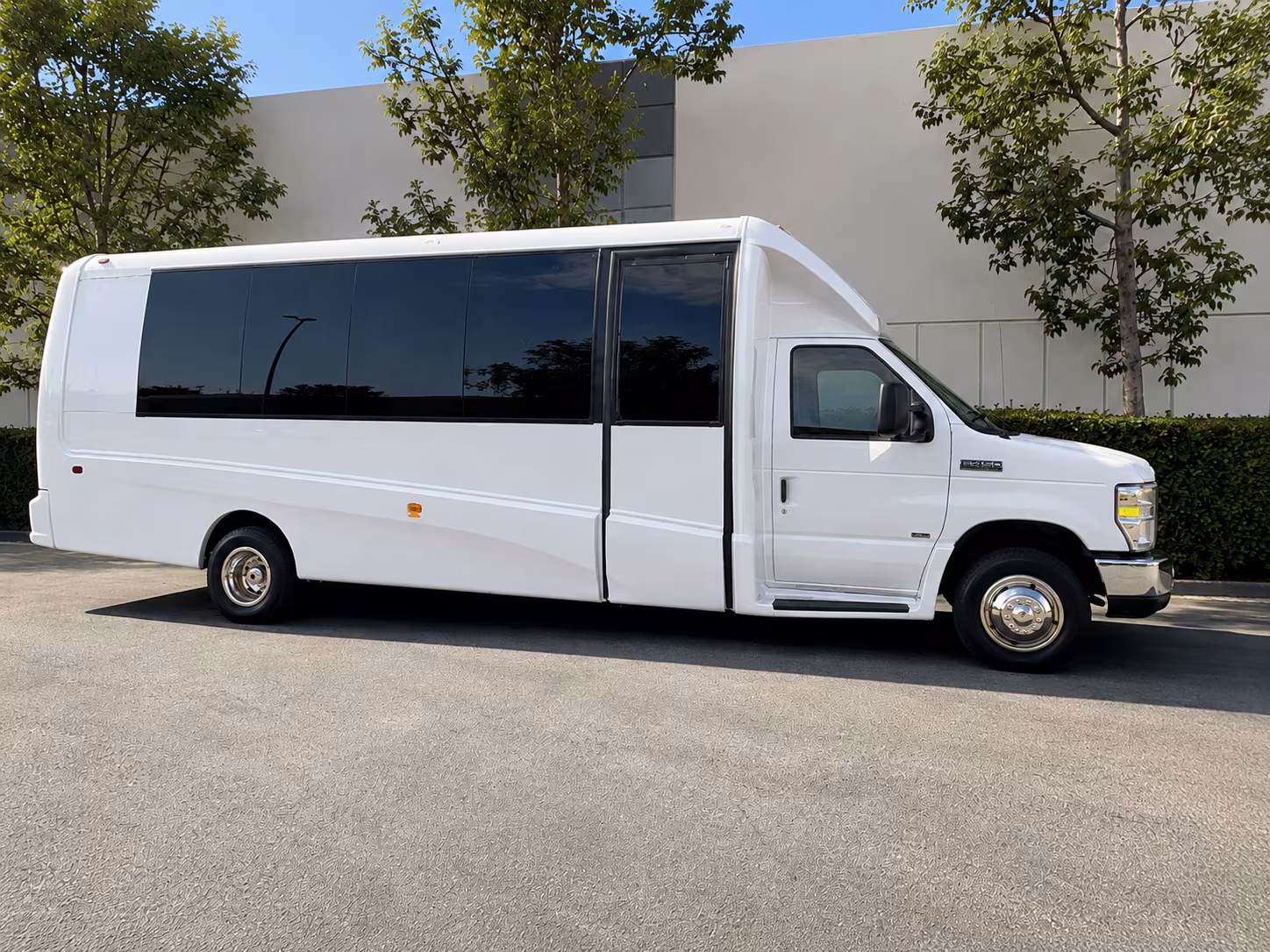 book group transportation for your next sporting event 1